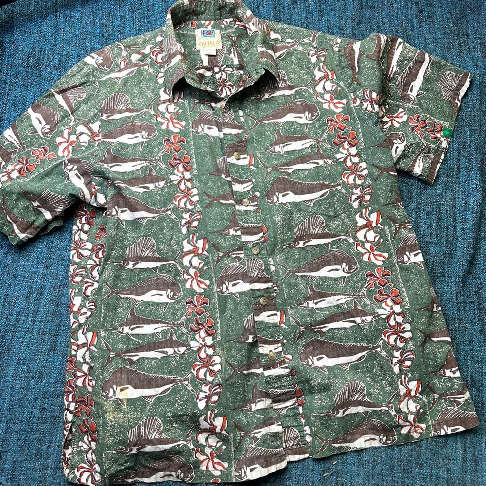 VTG Avi Collection by Kahala Hawaiian Button Up Shirt Floral Swordfish in Green
